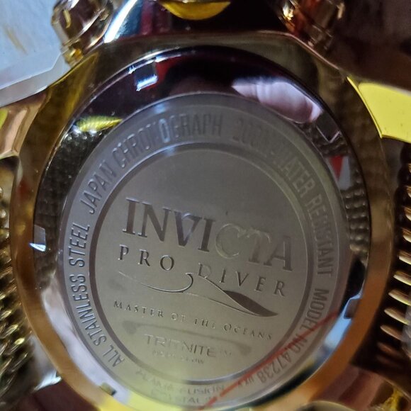Invicta Pro Diver Gold Chronograph, 14723B - Picture 9 of 14